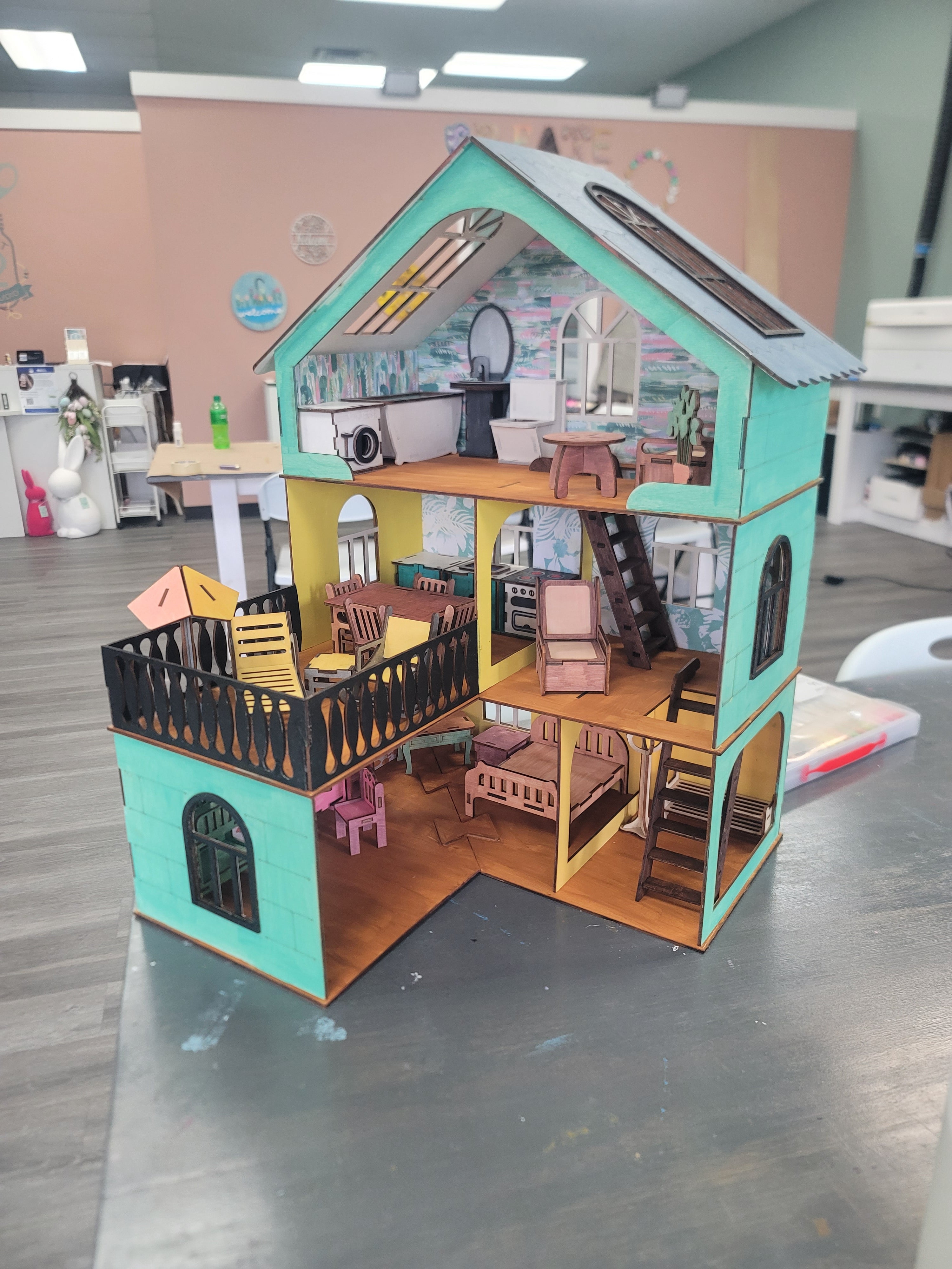 Doll House Session 1 – Make It 52